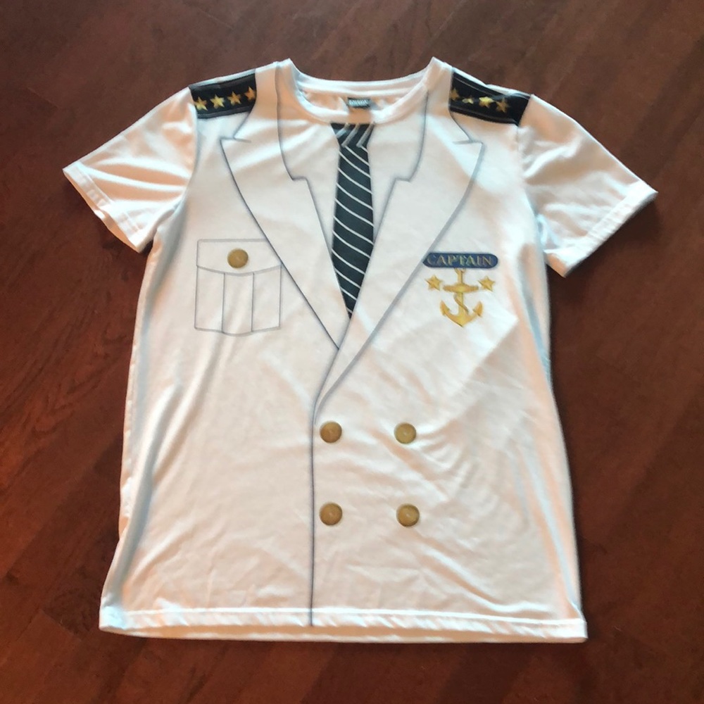 T-shirt for Captain’s costume